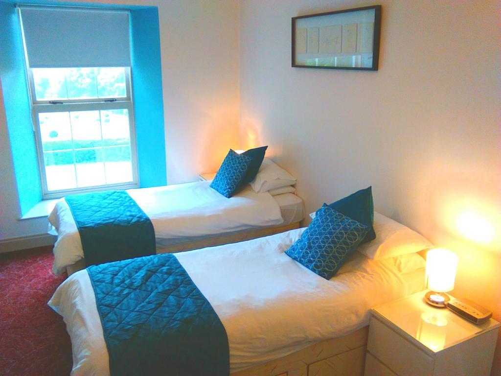 Tyglyn Hotel Aberaeron Ngoại thất bức ảnh